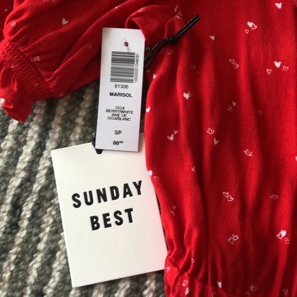 Aritzia Sunday Best red blouse - Picture 3 of 9